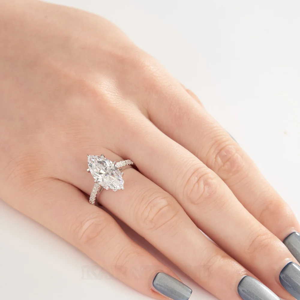 Bague de fiançailles en argent sterling blanc avec diamant taille marquise