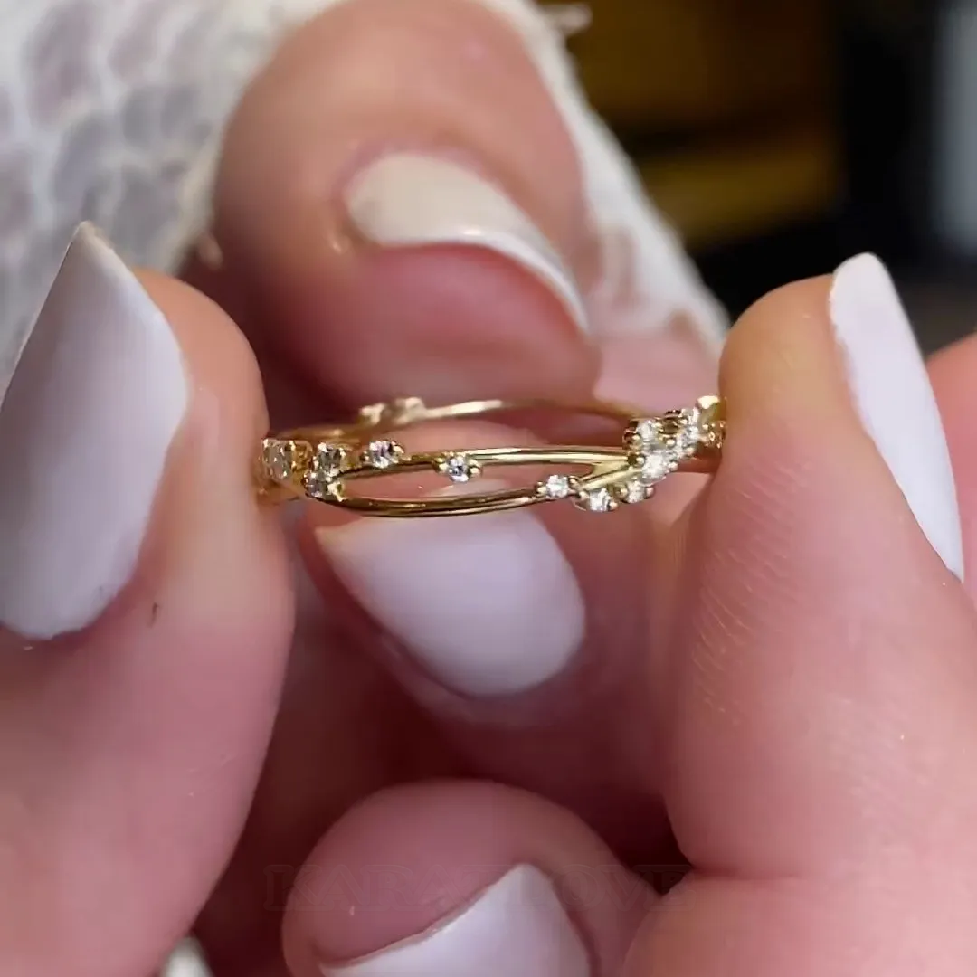 Bague empilable minimaliste en argent sterling 925 et or jaune avec diamant blanc de taille ronde