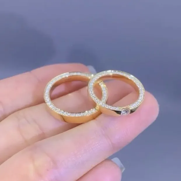 Bague de couple en or jaune blanc et diamant rond en argent 925