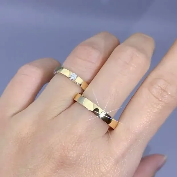 Bague de couple en or jaune blanc et diamant rond en argent 925