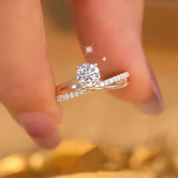 Bague de fiançailles en or jaune blanc et diamant rond en argent 925