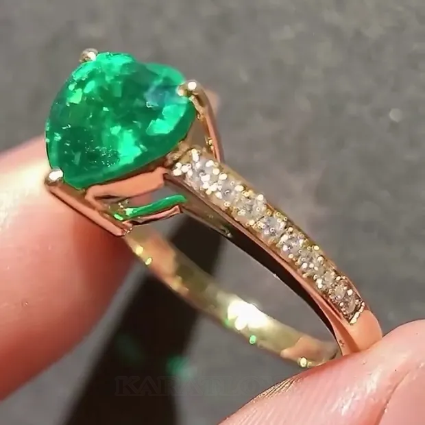 Bague de fiançailles en argent sterling 925, or jaune, vert émeraude taille cœur