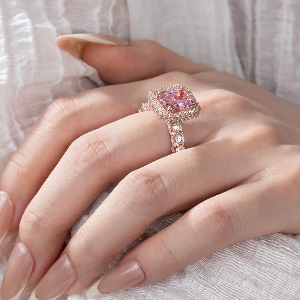 Bague de fiançailles en argent sterling et or rose (radiant cut fancy pink halo)