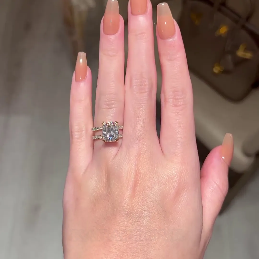 Bague de fiançailles en argent sterling 925 et or jaune, diamant radiant blanc avec halo caché