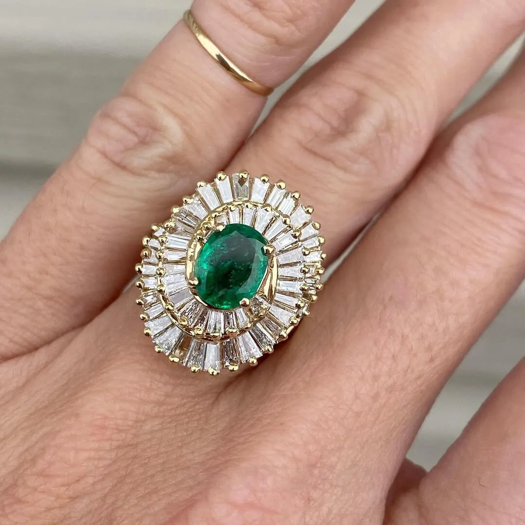 Bague de fiançailles art déco en argent sterling et or jaune 925 avec halo en vert émeraude de taille ovale