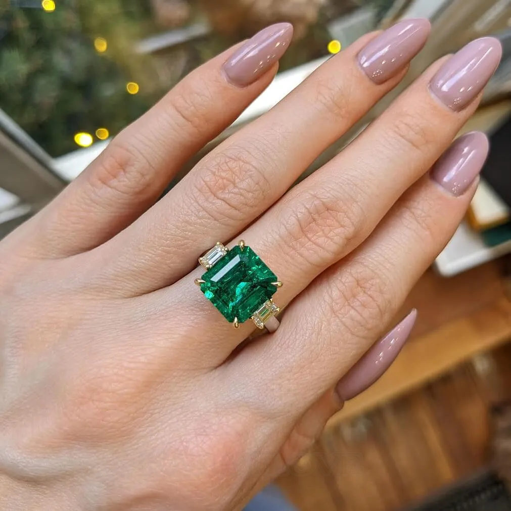Bague de fiançailles 3 pierres vert émeraude taille princesse en argent sterling 925