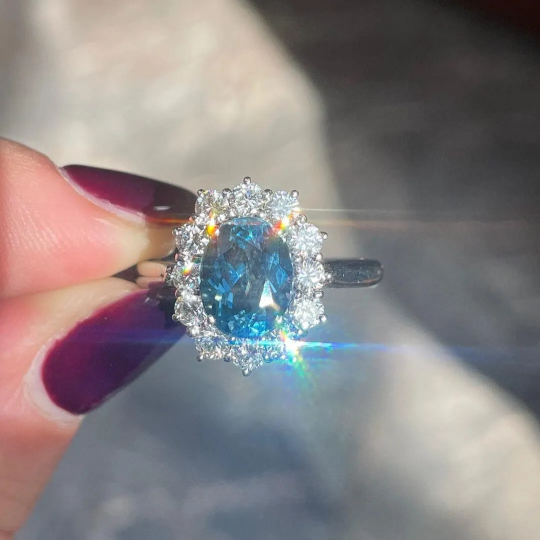 Bague de fiançailles en argent sterling avec halo d'aigue-marine de taille ovale