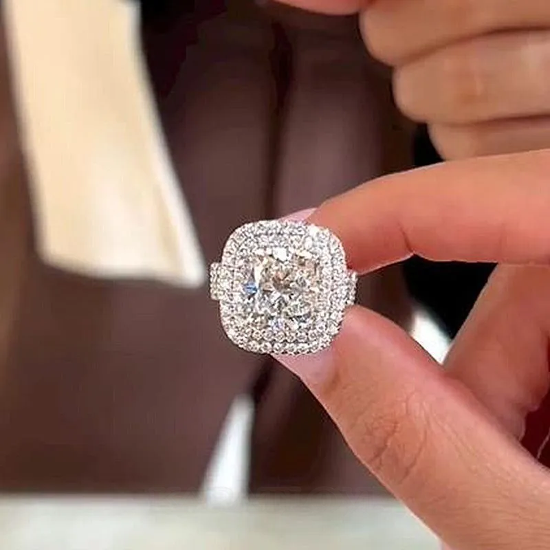 Bague de fiançailles double halo en argent sterling blanc avec diamant taille coussin