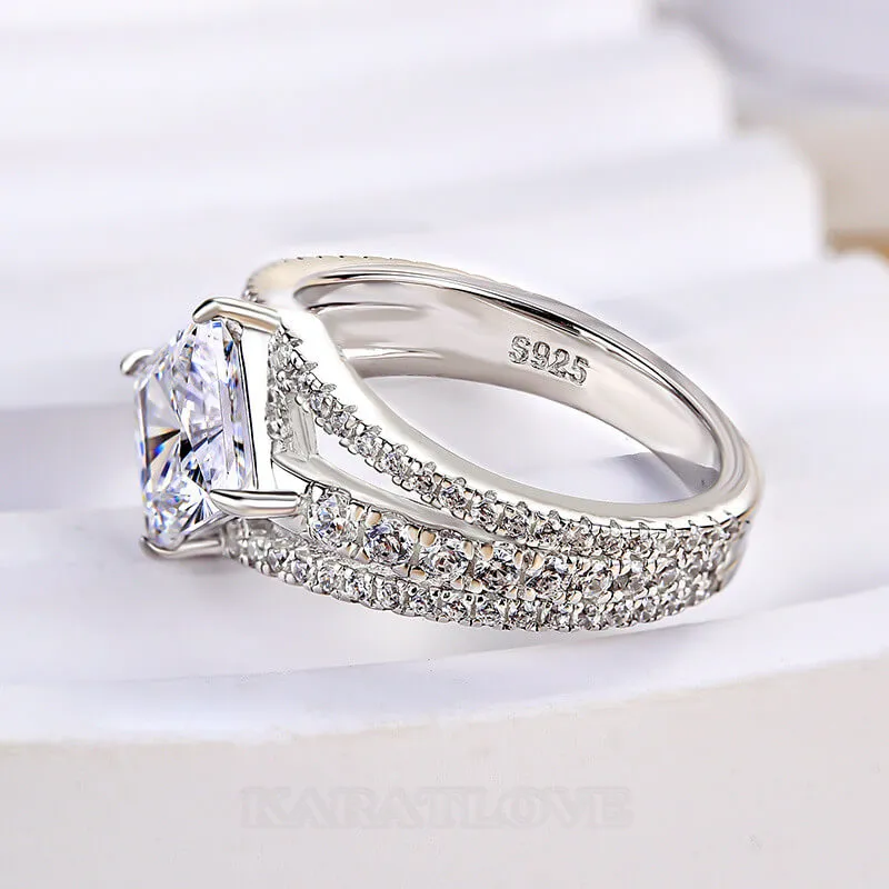 Bague de fiançailles en argent sterling sertie d'un diamant de taille princesse