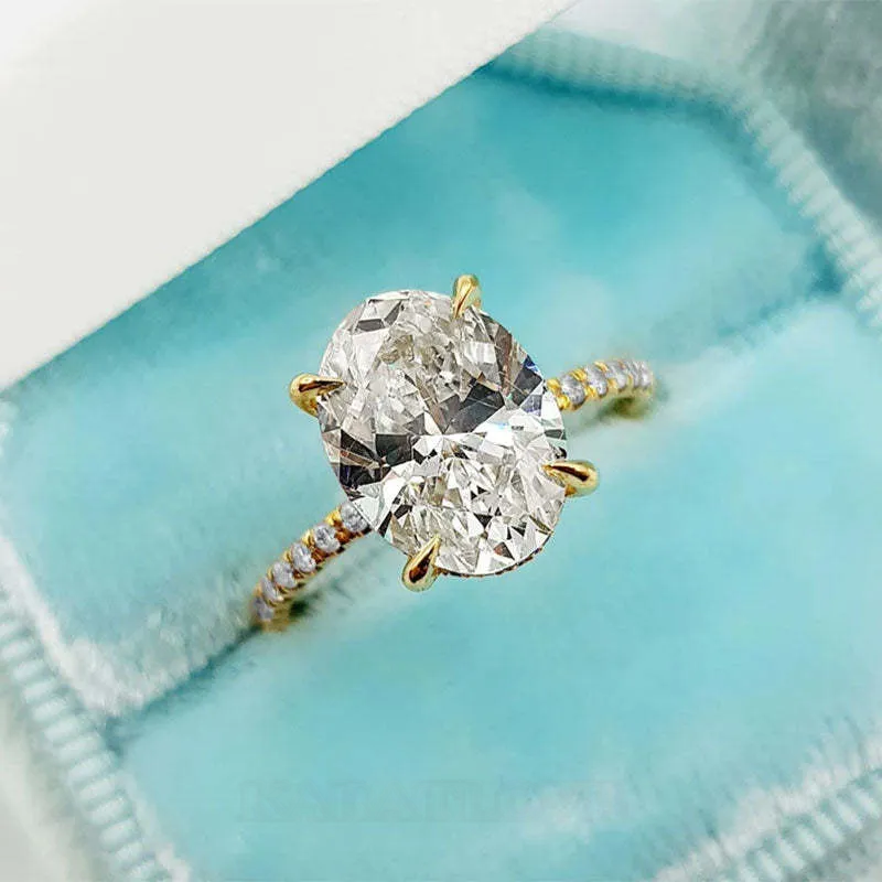 Bague de fiançailles en argent sterling blanc avec diamant de taille ovale