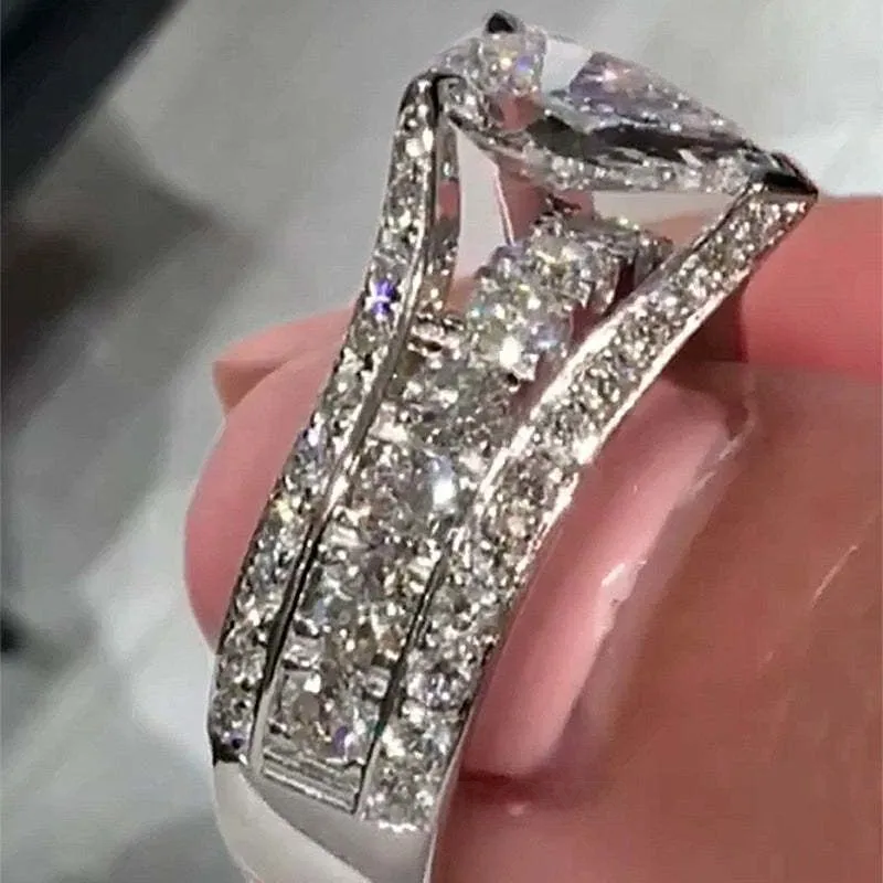 Bague de fiançailles art déco en argent sterling blanc avec diamant poire