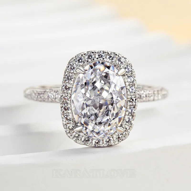 Bague de fiançailles en argent sterling avec halo en diamant blanc de taille ovale