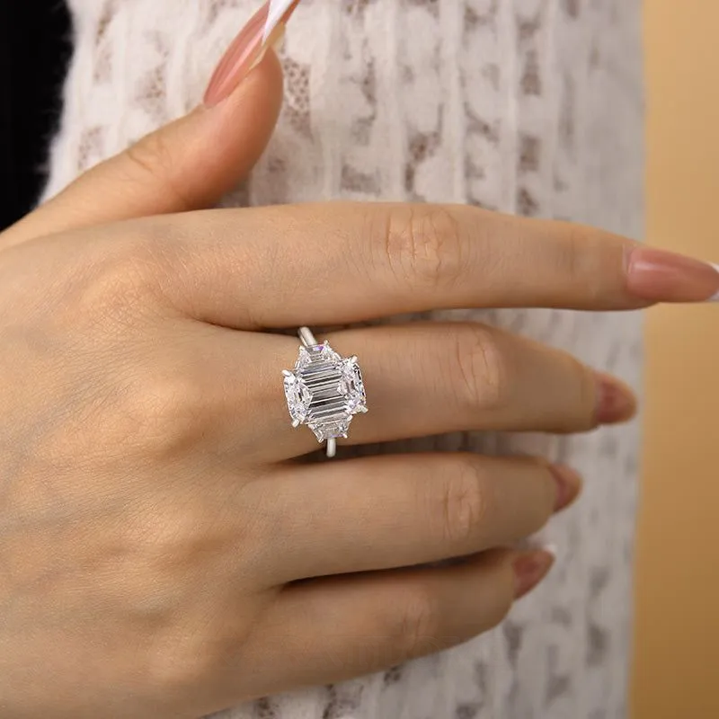 Bague de fiançailles 3 pierres en argent sterling blanc avec diamant taille émeraude