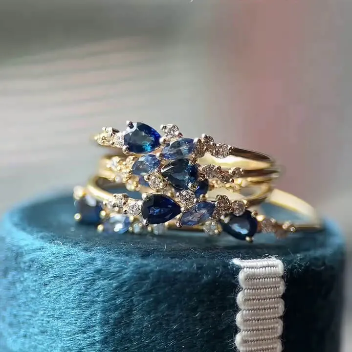 Bague de fiançailles saphir bleu en forme de poire en argent sterling et or jaune