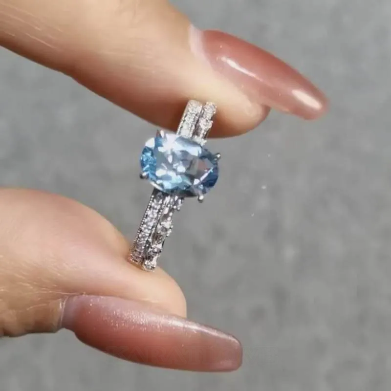 Bague de fiançailles en argent sterling avec aigue-marine bleue à taille ovale