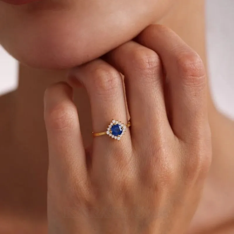 Bague de fiançailles halo en argent sterling et or jaune avec saphir bleu à taille ronde