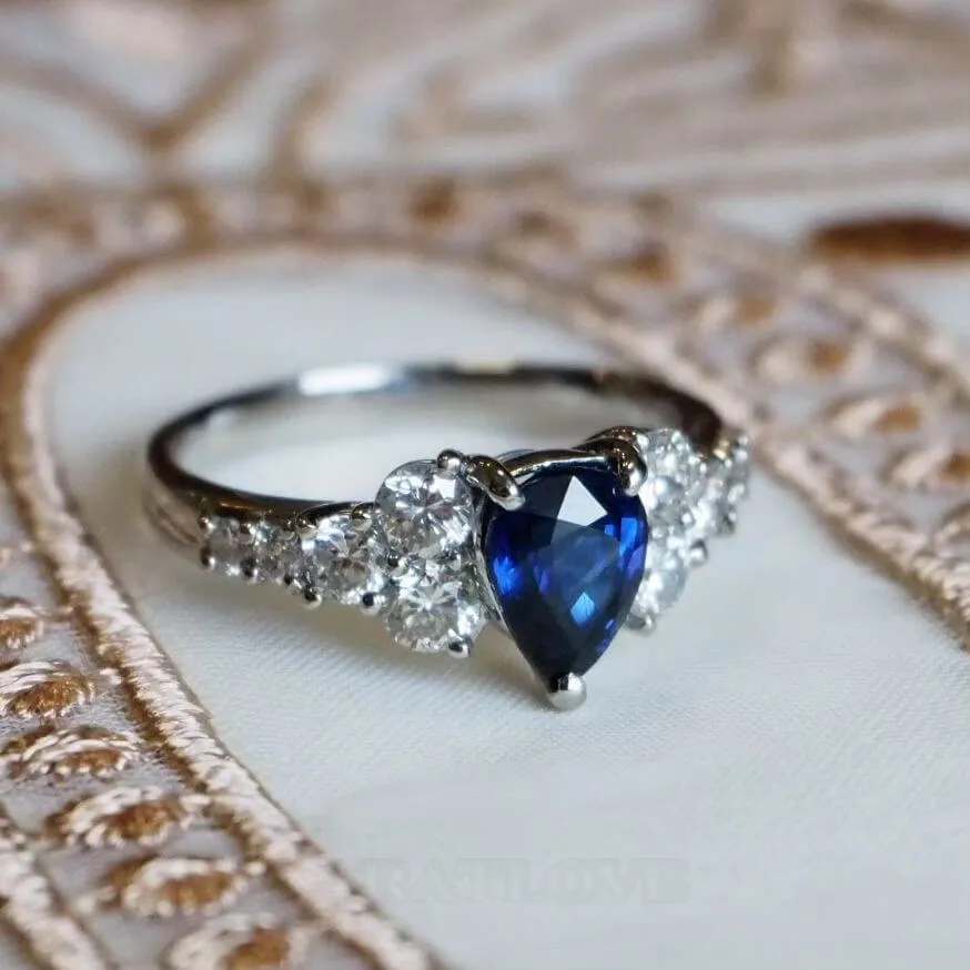 Bague de fiançailles en argent sterling avec saphir bleu taille poire