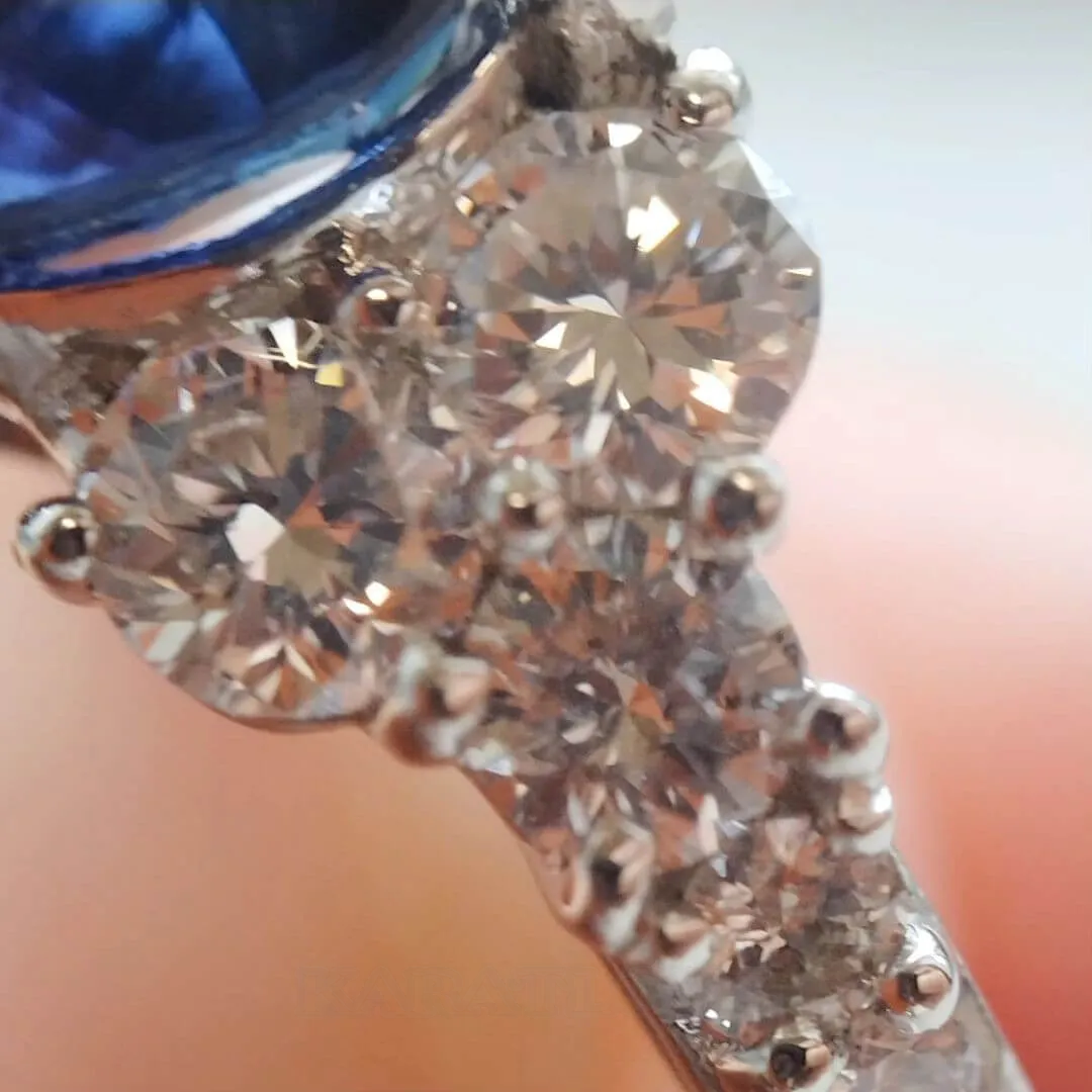 Bague de fiançailles en argent sterling avec saphir bleu taille poire