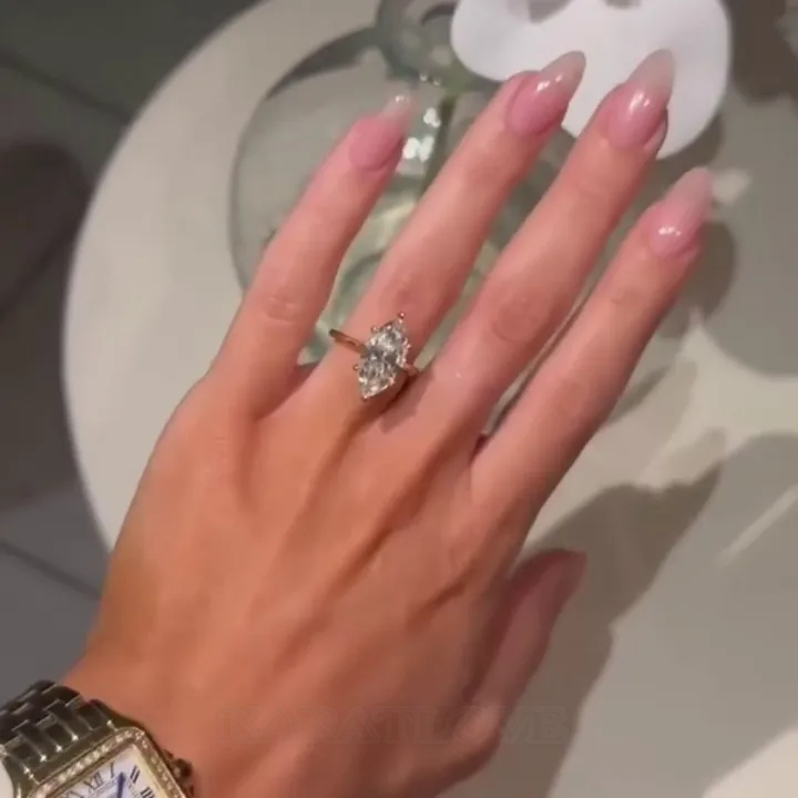 Bague de fiançailles en argent sterling et or jaune avec diamant taillé en marquise