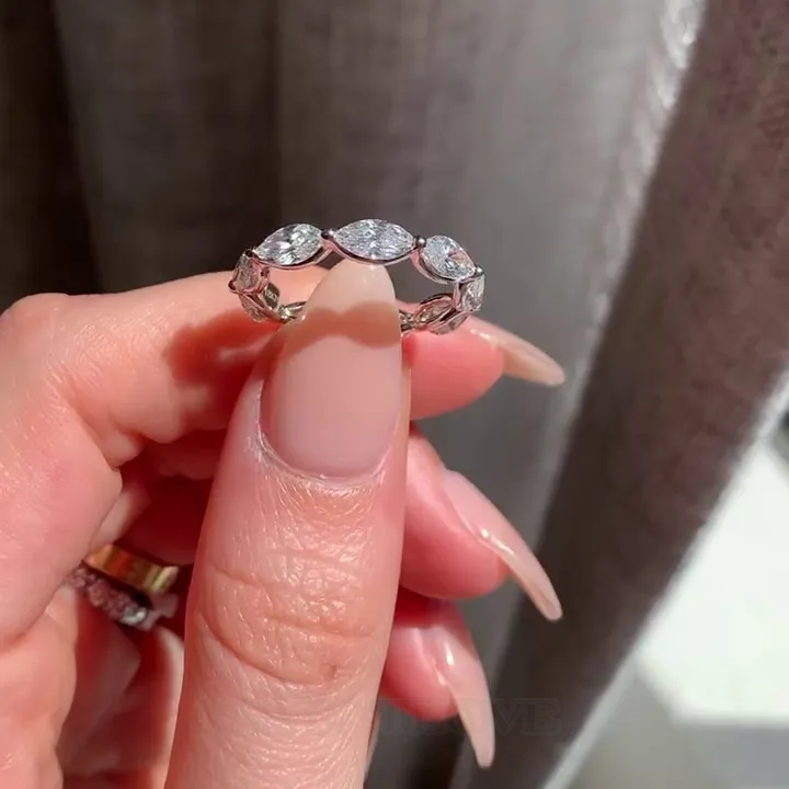 Bague de fiançailles en argent sterling blanc avec diamant taillé en forme de marquise