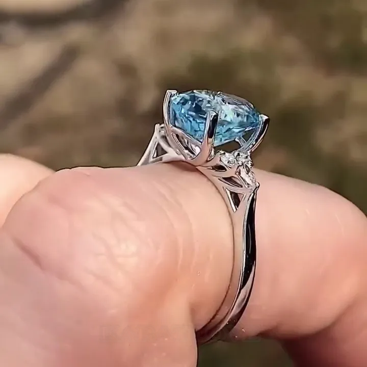 Bague de fiançailles en argent sterling avec aigue-marine bleue à taille ovale