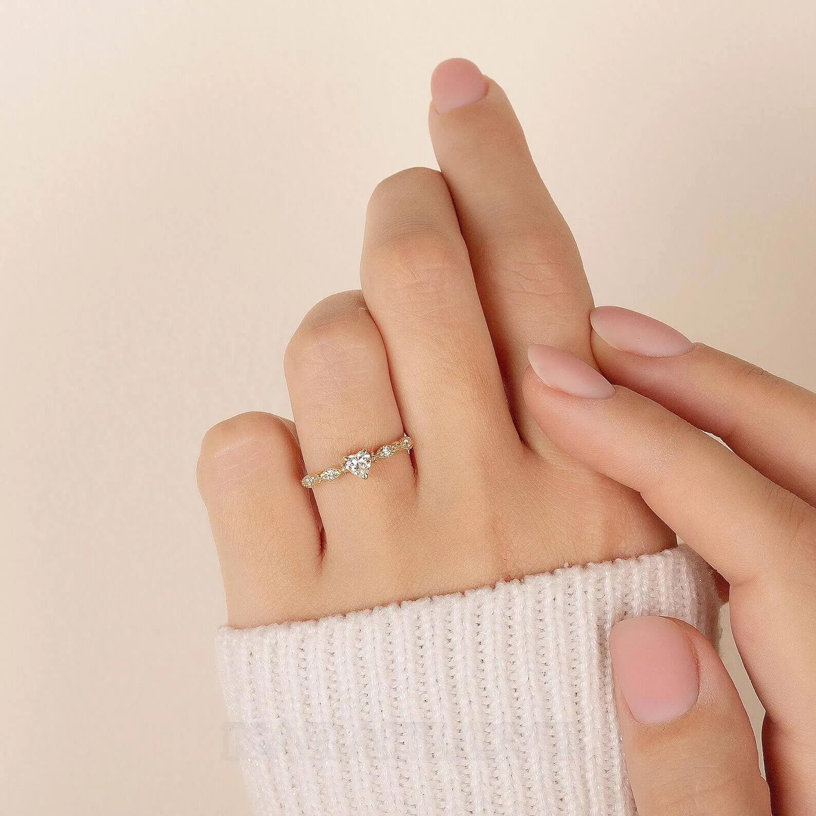 Bague de fiançailles en argent sterling blanc avec diamant en forme de coeur