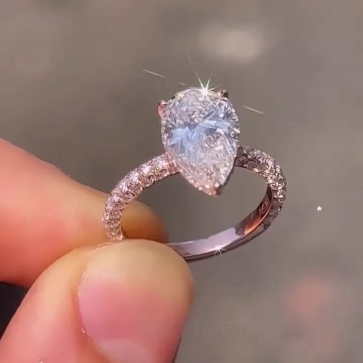 Bague de fiançailles en argent sterling et or rose avec diamant taille poire