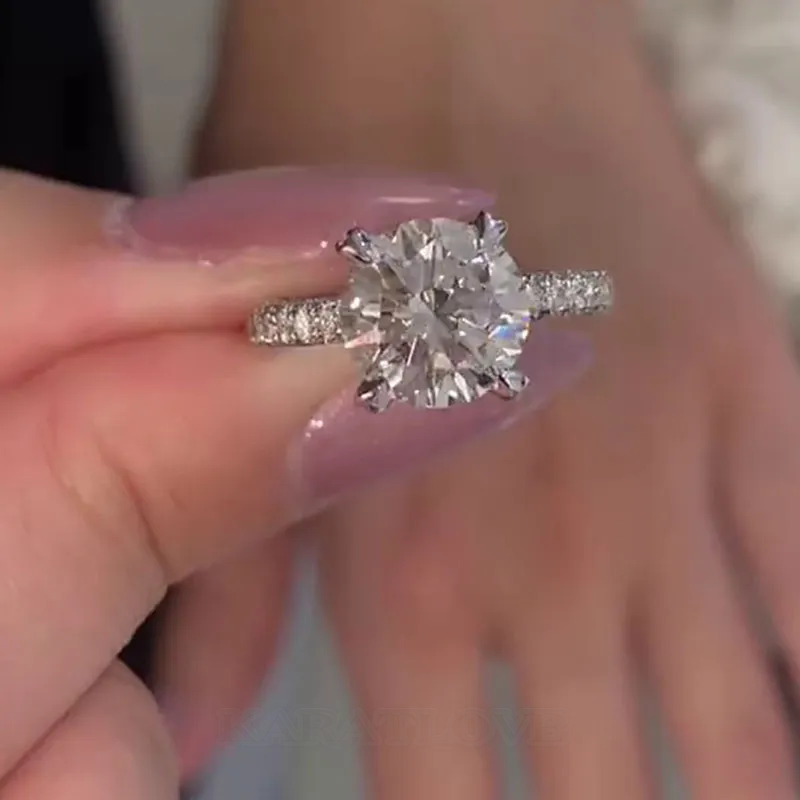 Bague de fiançailles classique en argent sterling 925 avec diamant rond