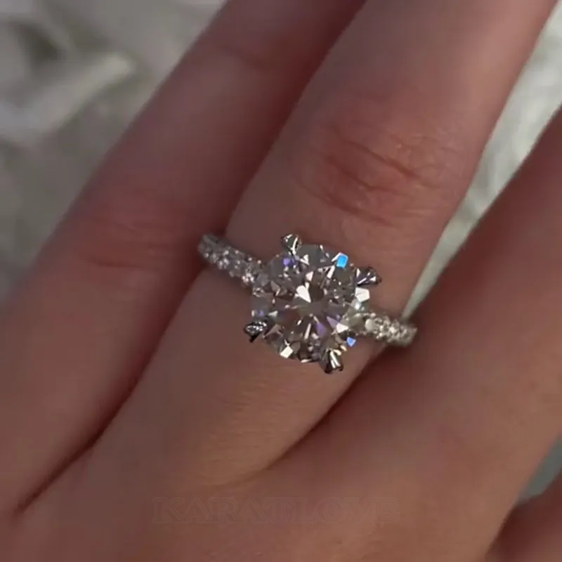 Bague de fiançailles classique en argent sterling 925 avec diamant rond