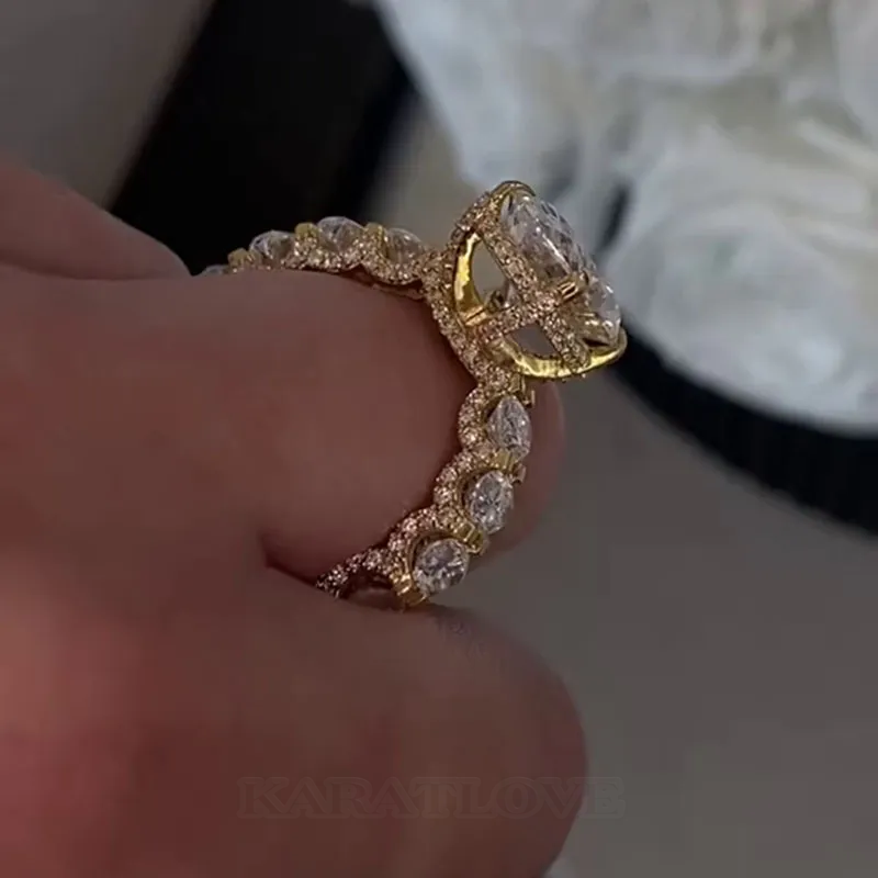 Bague de fiançailles à halo caché en argent sterling 925 et or jaune, sertie d'un diamant de taille ovale