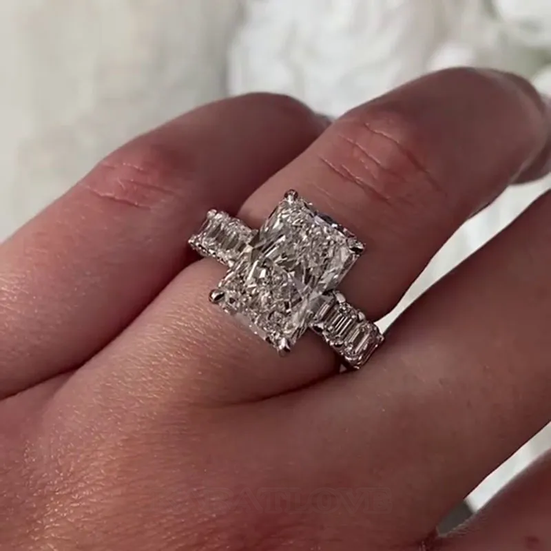 Bague de fiançailles à halo caché en argent sterling 925 et diamant radiant