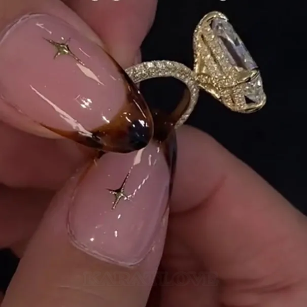 Bague de fiançailles à double halo caché en argent sterling 925 or jaune et diamant radiant