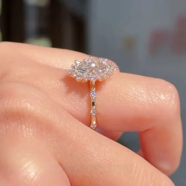 Bague de fiançailles en argent sterling blanc et couleur or jaune avec diamant taille marquise