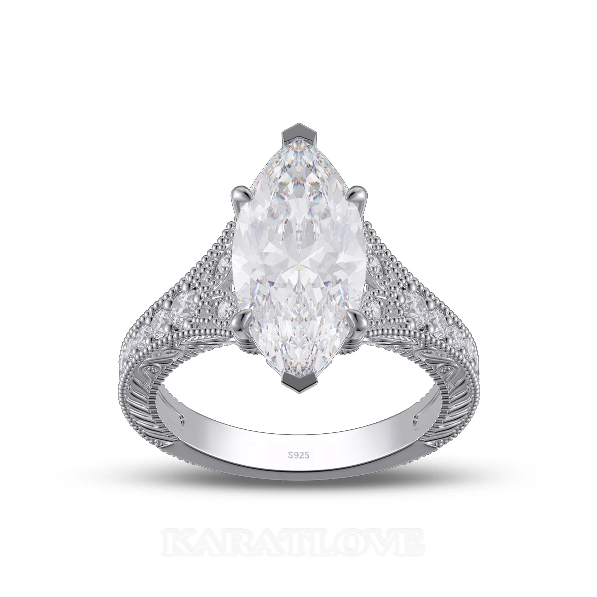 Bague de fiançailles en argent avec diamant de taille marquise
