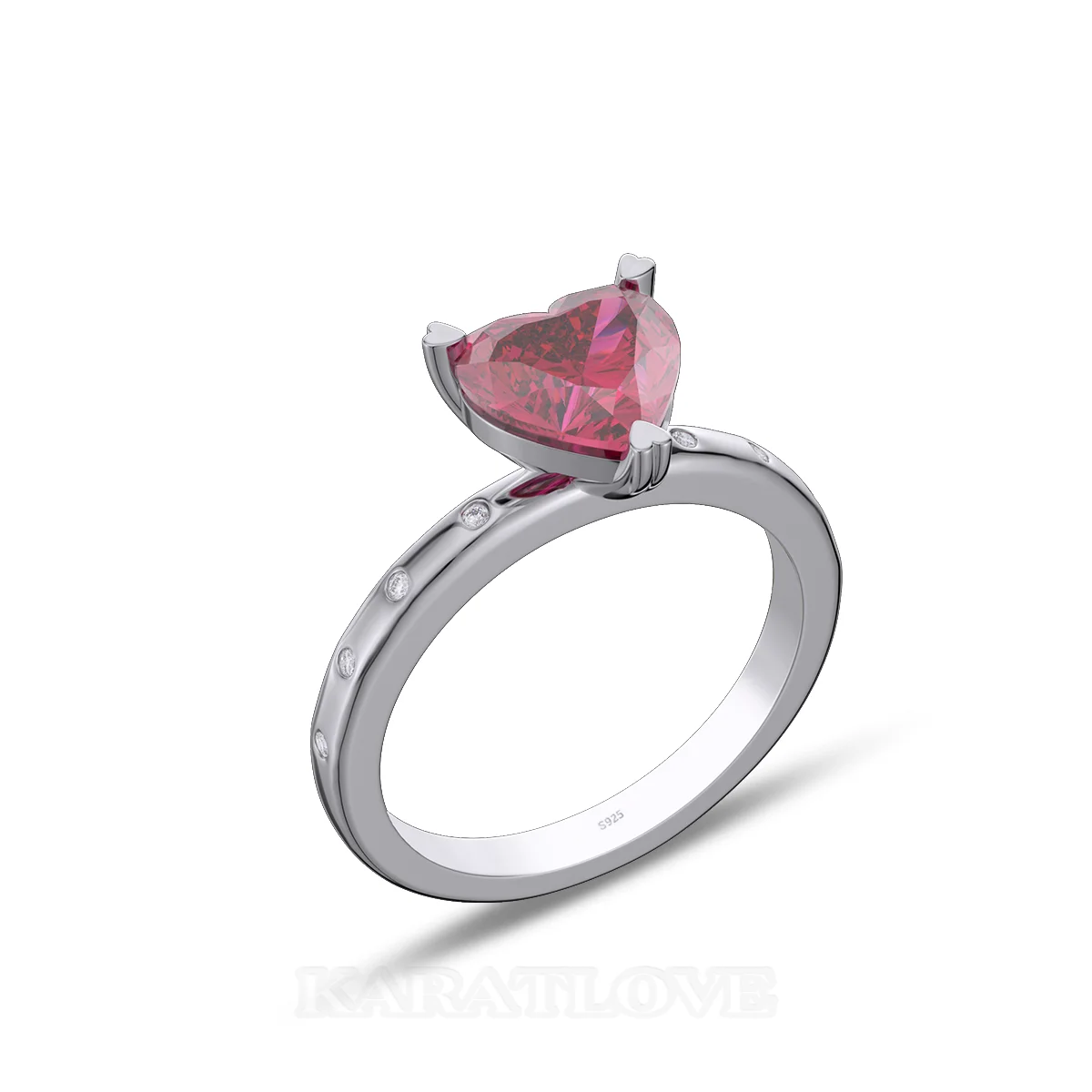 Bague de fiançailles en argent blanc avec diamant de taille cœur