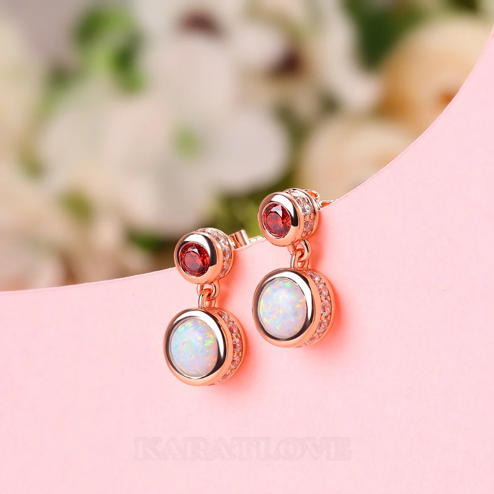 Boucles d'oreilles pendantes en argent sterling plaqué or rose avec opale taille ronde et rubis