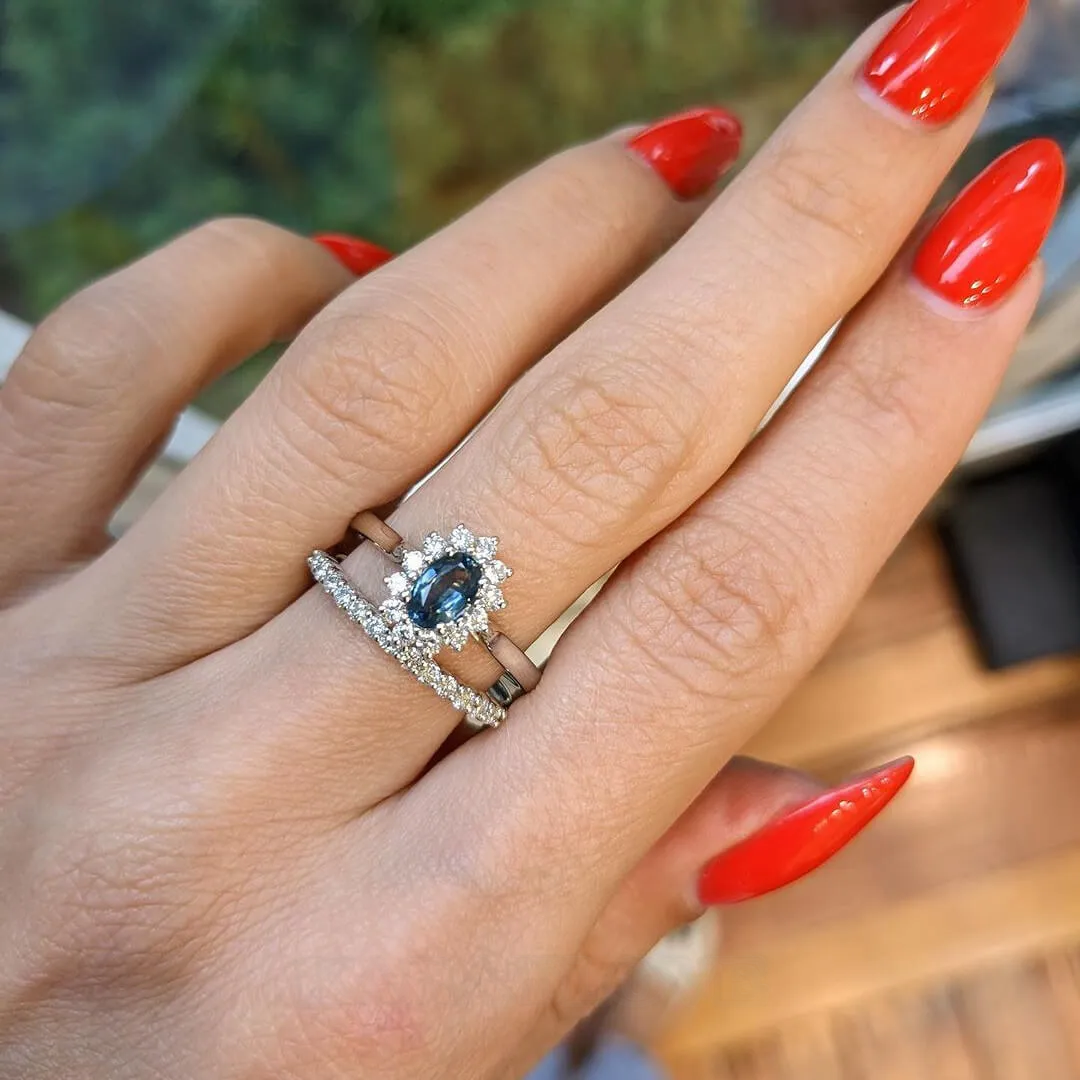 Bague de fiançailles en argent 925 avec saphir bleu de taille ovale