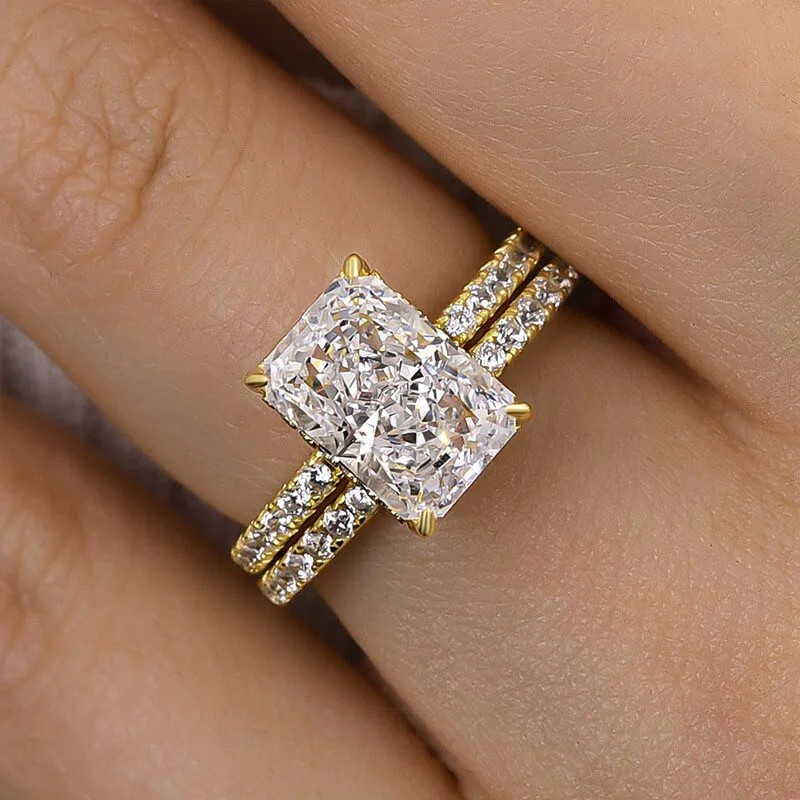 Bague en argent sterling sertie d'un diamant radiant