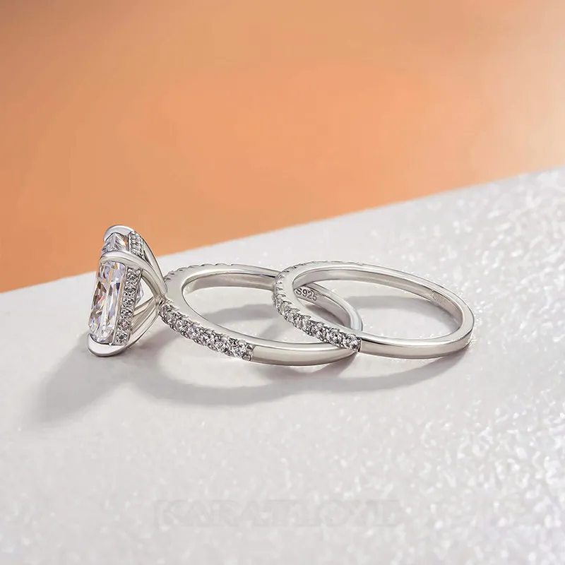 Bague en argent sterling sertie d'un diamant radiant