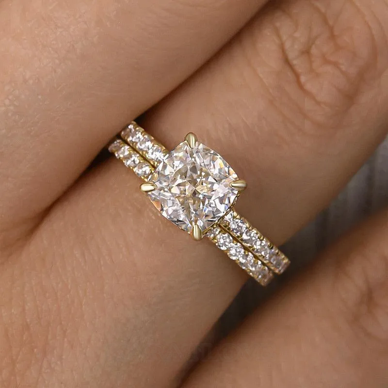 Bague en argent sterling sertie d'un diamant taille coussin