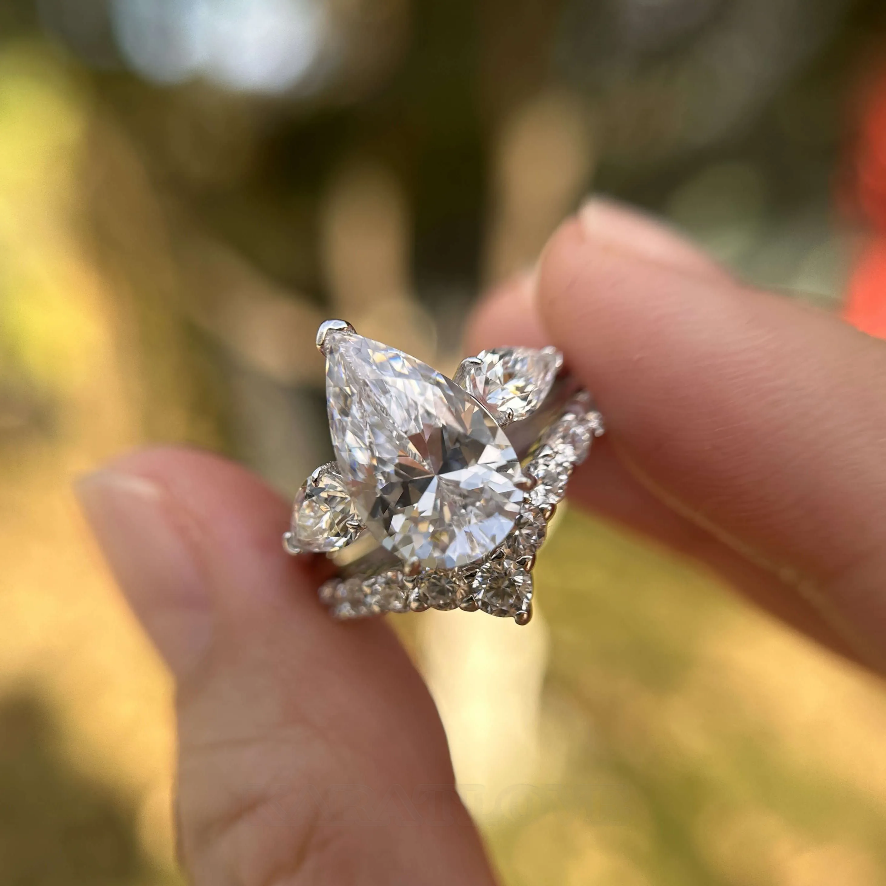Bague 3 pierres en argent sterling blanc avec diamant taille poire