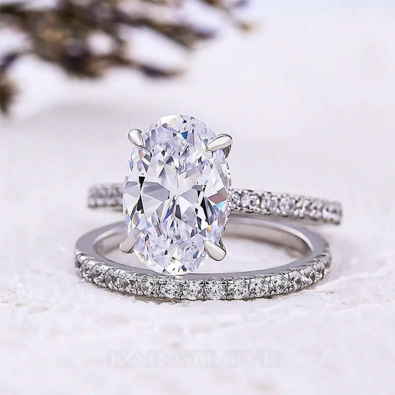 Bague classique en argent sterling blanc avec diamant ovale