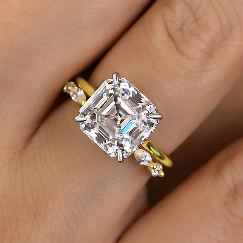 Bague solitaire en argent jaune blanc avec diamant de taille asscher