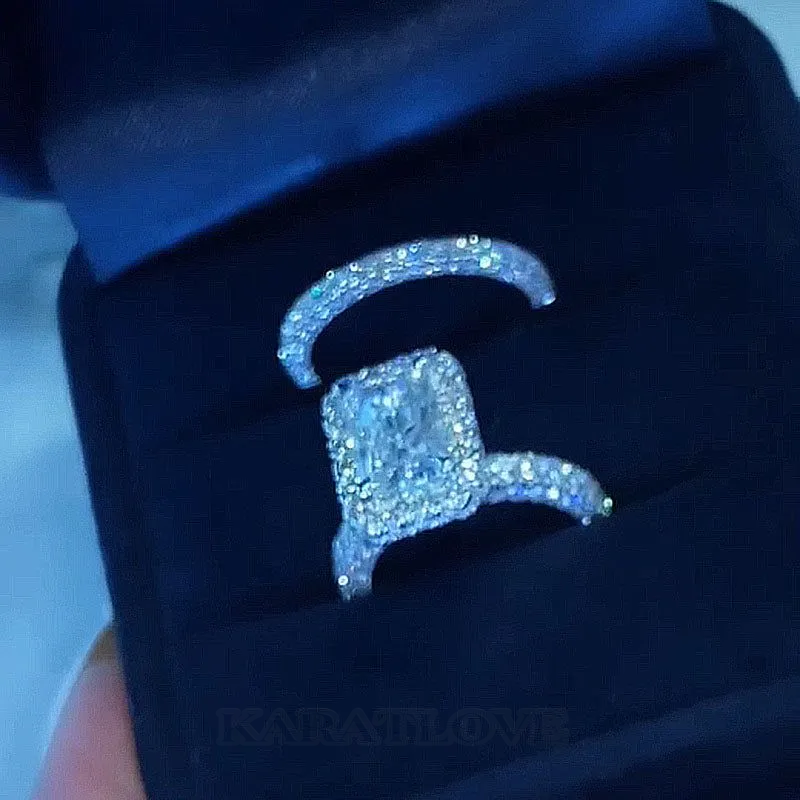 Bague de fiançailles en argent sterling sertie d'un diamant radiant