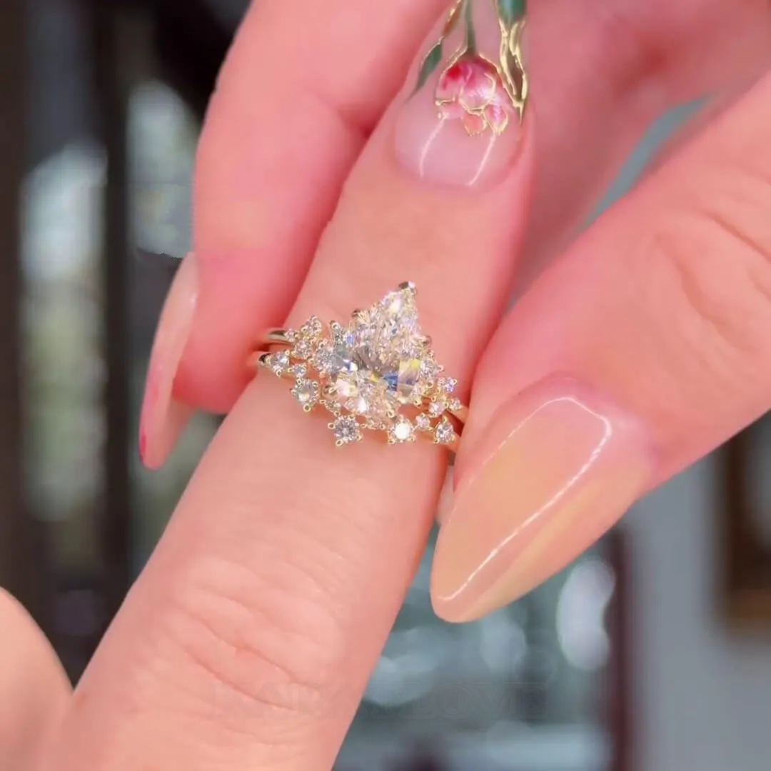 Parure de mariage en argent jaune et diamant blanc taille poire