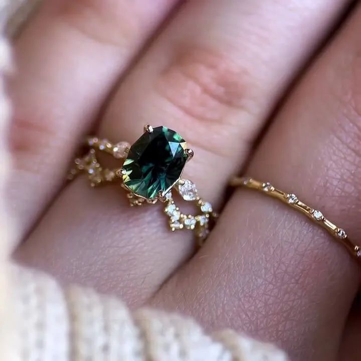 Ensemble de mariage en argent jaune et or pour émeraudes vertes à taille ovale