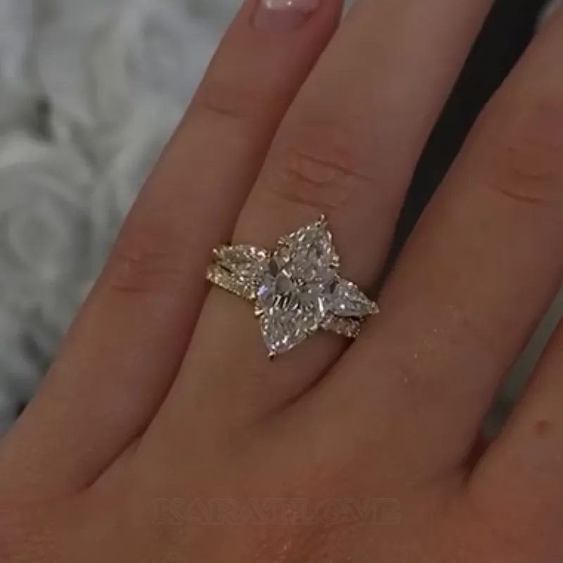 Ensemble d'alliances en argent sterling blanc avec insert en or jaune et diamant taillé en forme de marquise