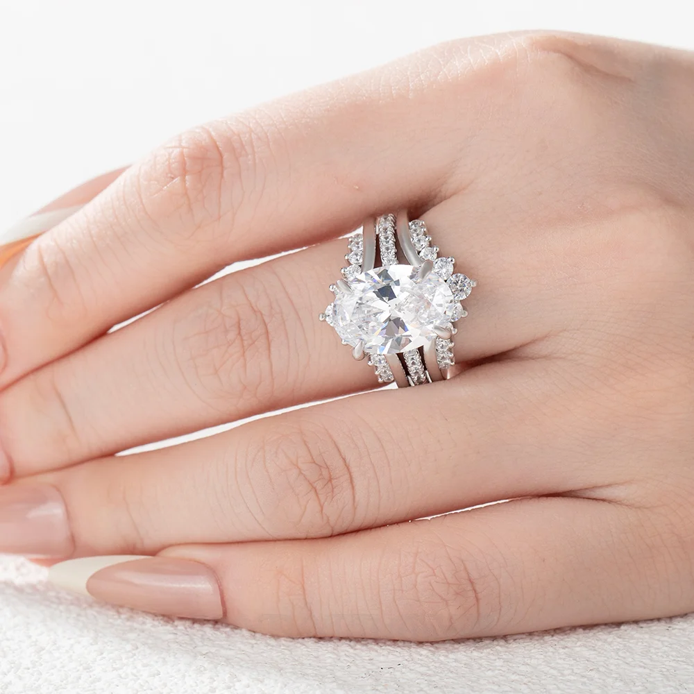 Alliance de mariage en argent sterling blanc avec diamant ovale