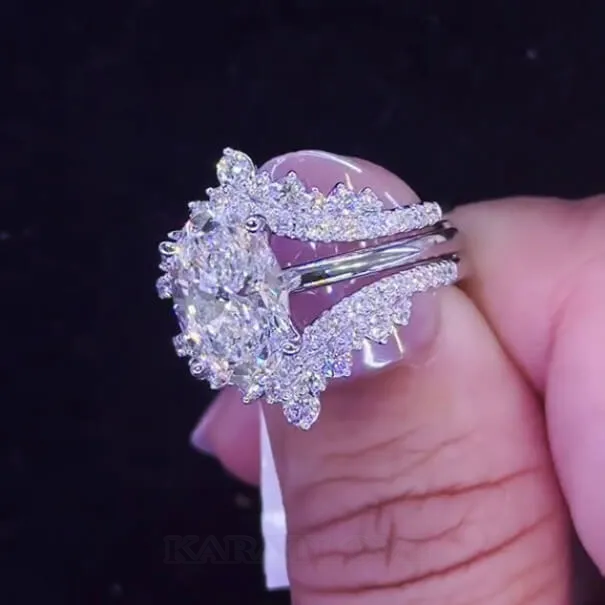 Anneau de mariage en argent sterling serti d'un diamant ovale blanc