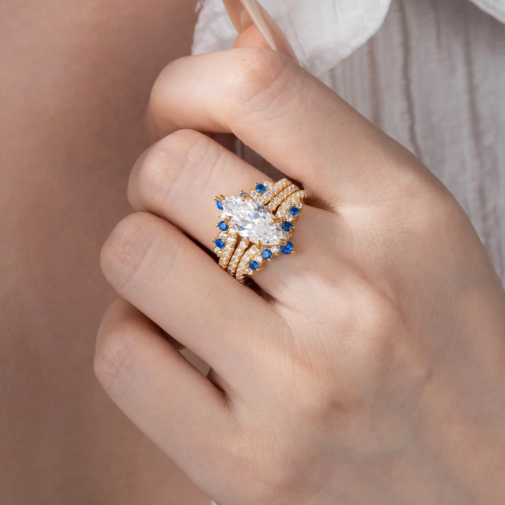Alliance de mariage en argent sterling sertie de diamants taillés en marquise, saphir blanc, bleu, or jaune